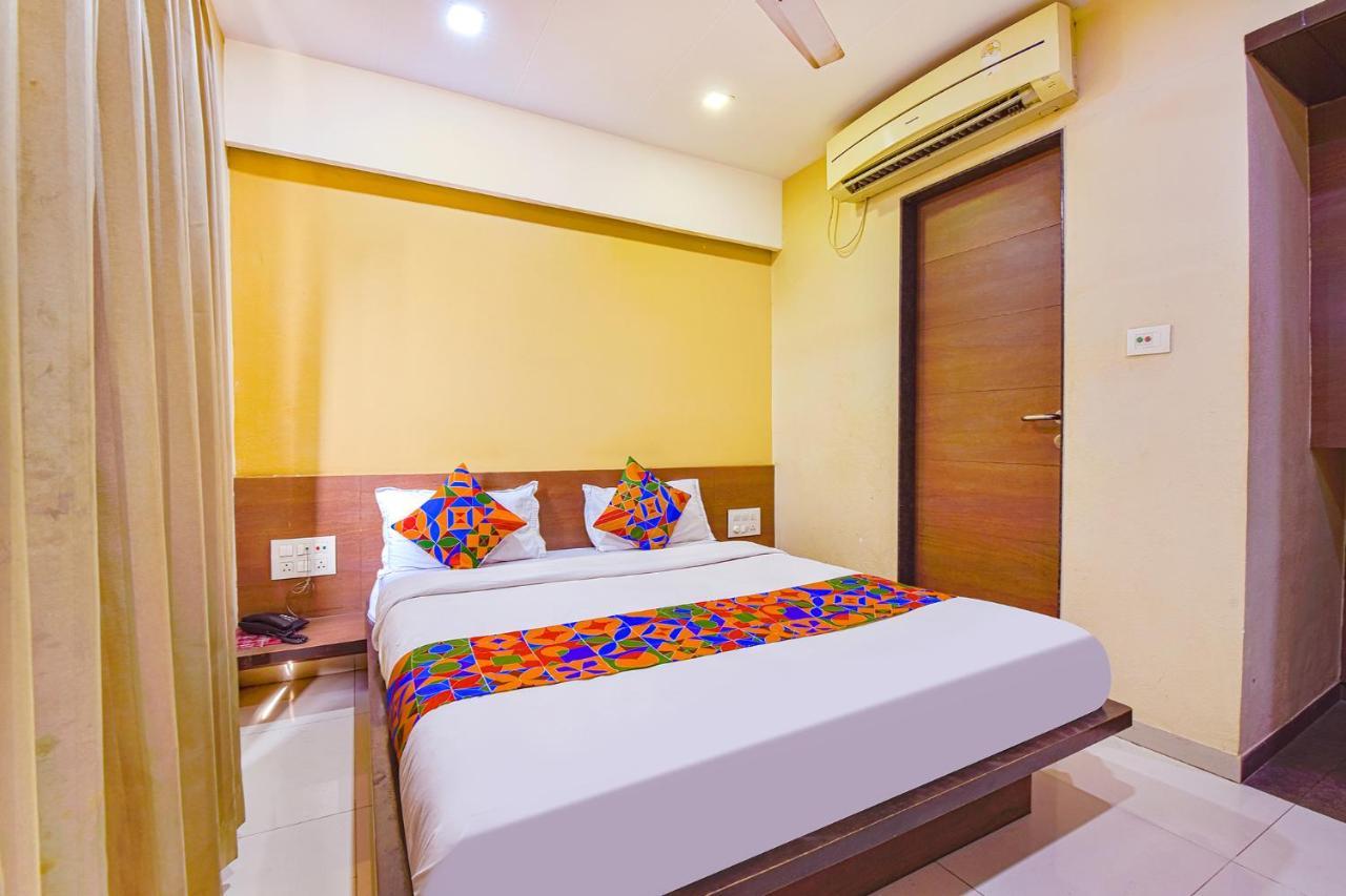 Fabhotel Rb Residency 수라트 외부 사진
