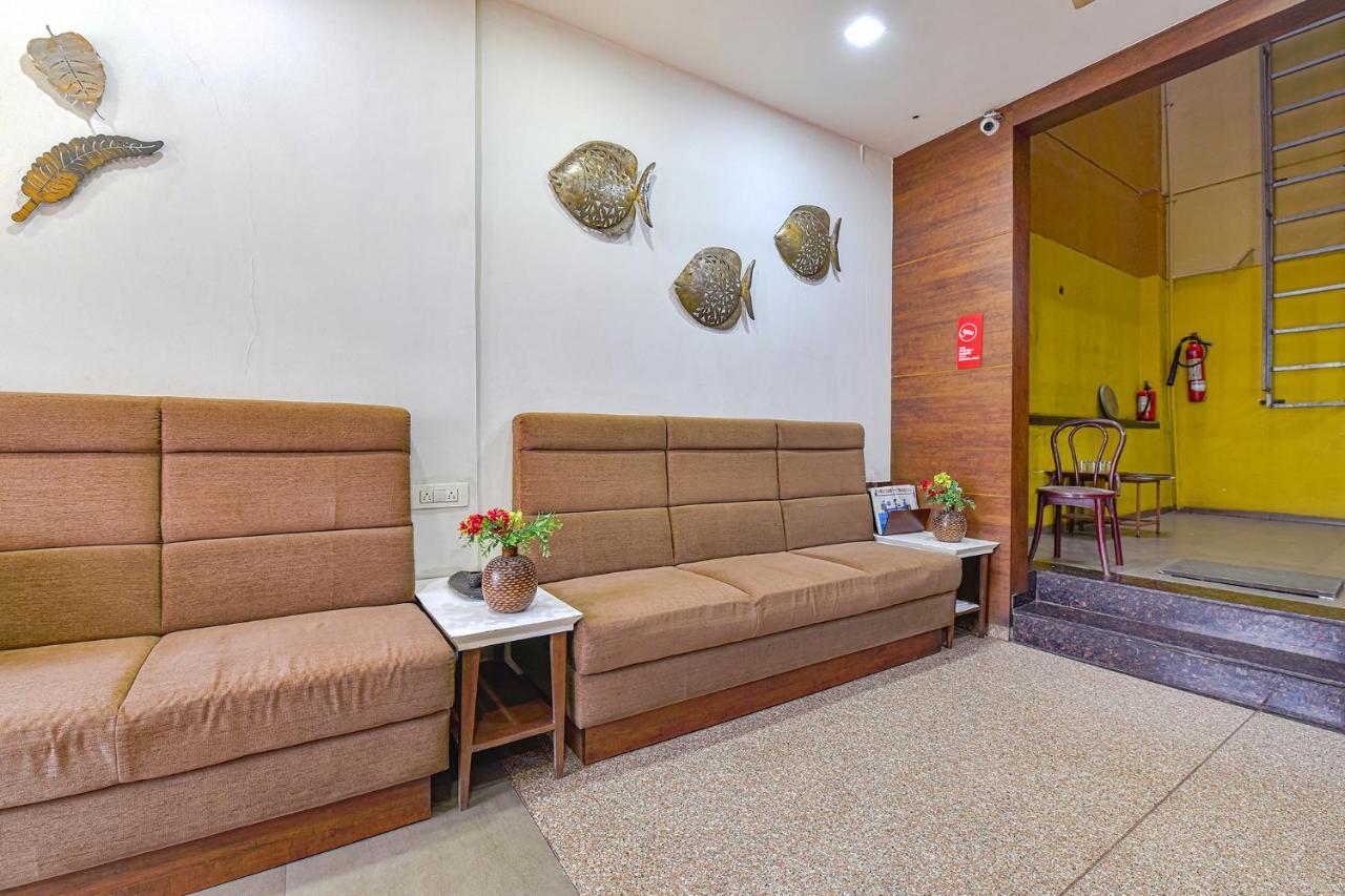 Fabhotel Rb Residency 수라트 외부 사진