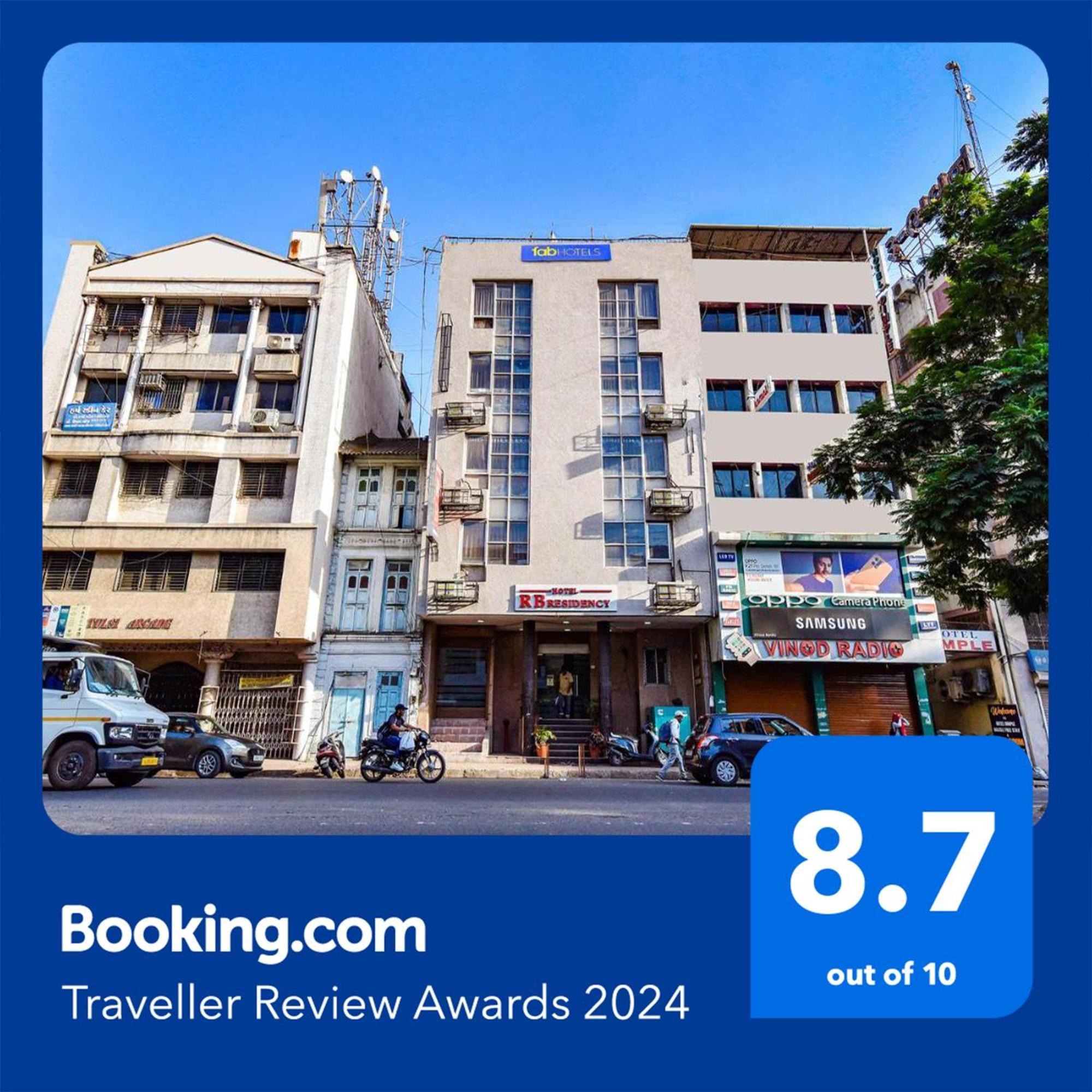 Fabhotel Rb Residency 수라트 외부 사진